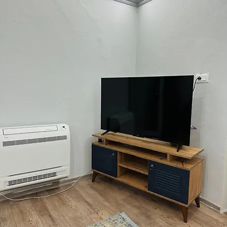 Korca Central Apartment 科尔察