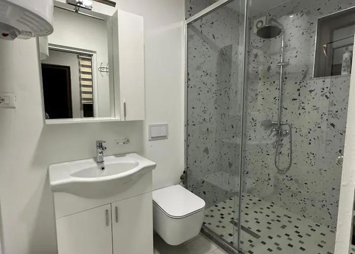 Korca Central Apartment Apartment *